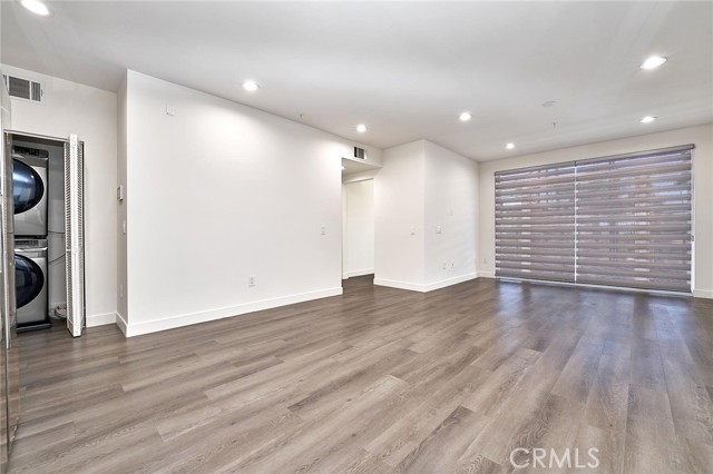 900 S Kenmore Avenue, Los Angeles CA: https://media.crmls.org/medias/20fafe0e-7f68-4c8b-b5e9-93ade7f6eea4.jpg