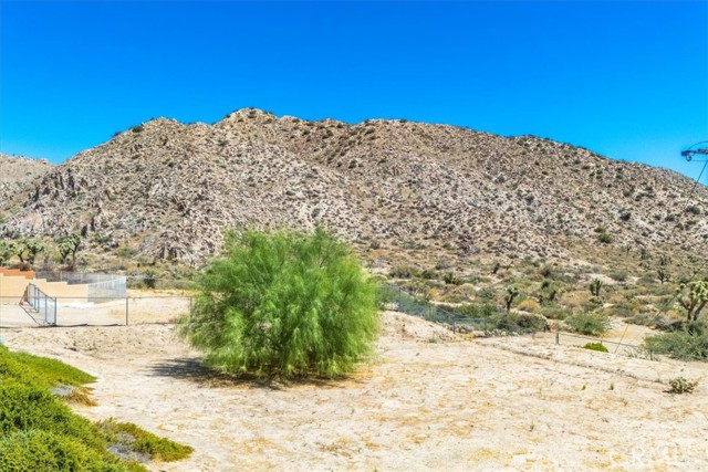 Detail Gallery Image 39 of 43 For 7495 Canyon Dr, Yucca Valley,  CA 92284 - 3 Beds | 2 Baths