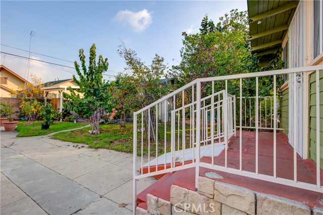 Detail Gallery Image 48 of 48 For 4626 Cimarron St, Los Angeles,  CA 90062 - 3 Beds | 2 Baths