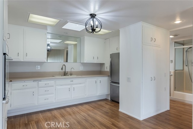 Detail Gallery Image 25 of 49 For 1462 Golden Rain Rd, Seal Beach,  CA 90740 - 2 Beds | 1 Baths