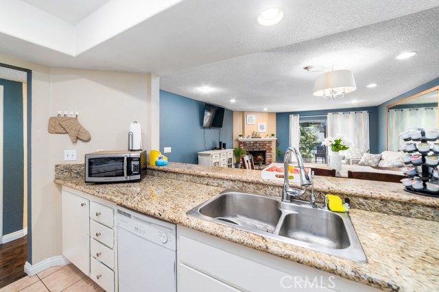1690 Bridgeport #97, West Covina, CA 91791