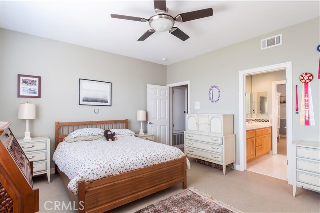 Third bedroom shown with connecting Jack-n-Jill full bath.