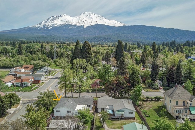 Detail Gallery Image 35 of 36 For 531 Cedar St, Mount Shasta,  CA 96067 - 3 Beds | 2 Baths