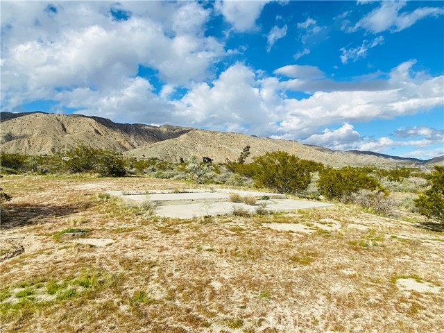 Detail Gallery Image 1 of 18 For 8964 Little Morongo Rd, Morongo Valley,  CA 92256 - – Beds | – Baths