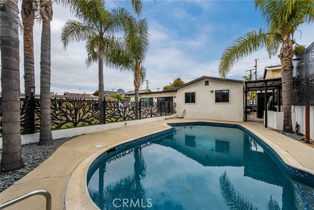 23118 Pennsylvania Avenue, Torrance CA: https://media.crmls.org/medias/21029a91-f0cb-40f8-9f92-f2e7450d0869.jpg