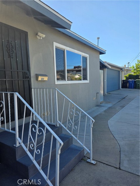 Front Image Thumbnail for CRWS25256732