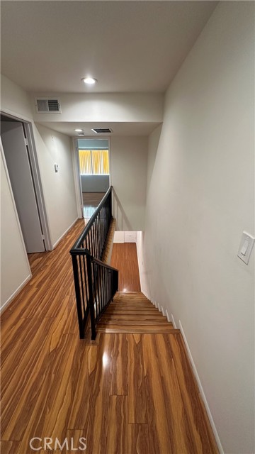 Detail Gallery Image 10 of 22 For 404 Concord #4,  Glendale,  CA 91203 - 2 Beds | 1/1 Baths