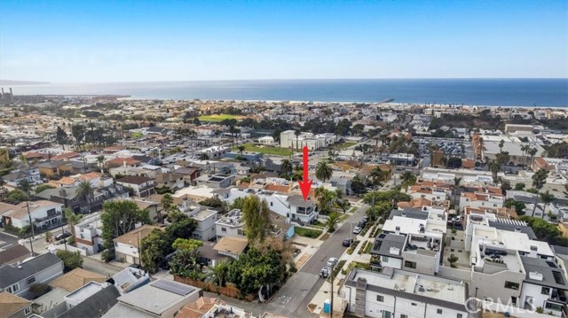 940 15th St, Hermosa Beach, California 90254, 4 Bedrooms Bedrooms, ,3 BathroomsBathrooms,Residential,Sold,15th St,SB22231725