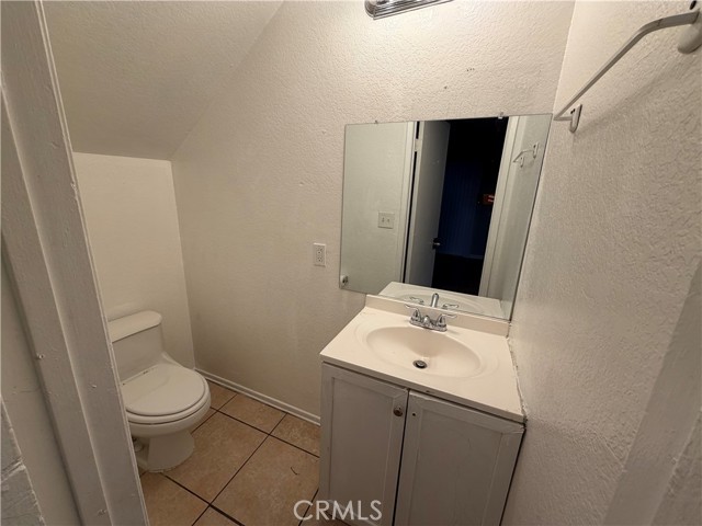 Detail Gallery Image 6 of 13 For 9240 Date 9f,  Fontana,  CA 92335 - 2 Beds | 1/1 Baths