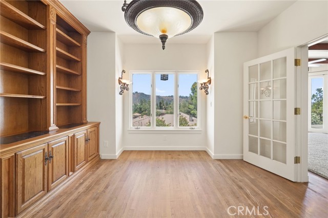 13532 Pineridge Court, Yucaipa CA: https://media.crmls.org/medias/21089fc6-d98d-4bc3-a13e-3828d982c4d7.jpg