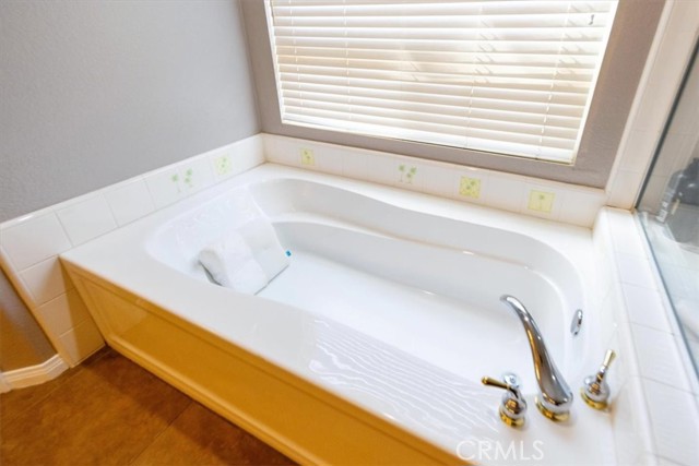25933 Schafer Drive, Murrieta CA: https://media.crmls.org/medias/2109d92d-f8c2-4c23-b568-e25c9fd7c851.jpg