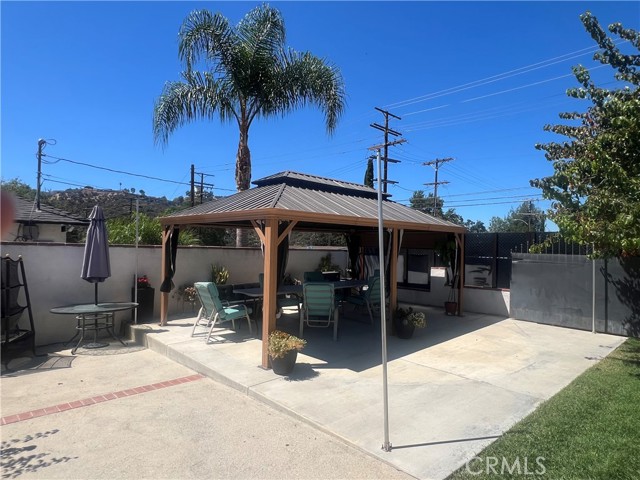 9940 Haines Canyon Ave, Los Angeles, CA 91042 photo 4