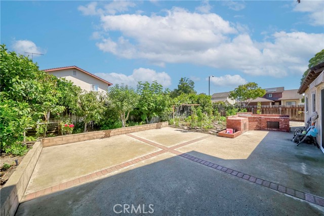 Detail Gallery Image 26 of 37 For 2401 El Portal Way, Oxnard,  CA 93035 - 4 Beds | 2/1 Baths