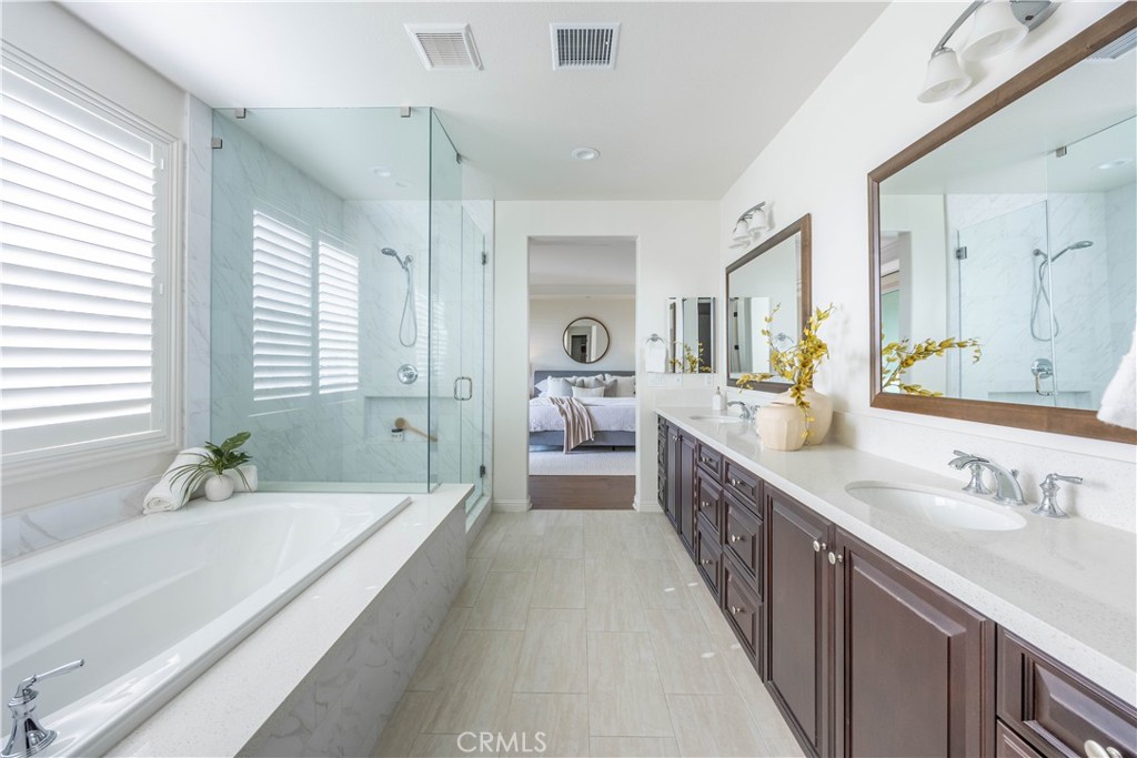 MLS #OC25131241 image #47