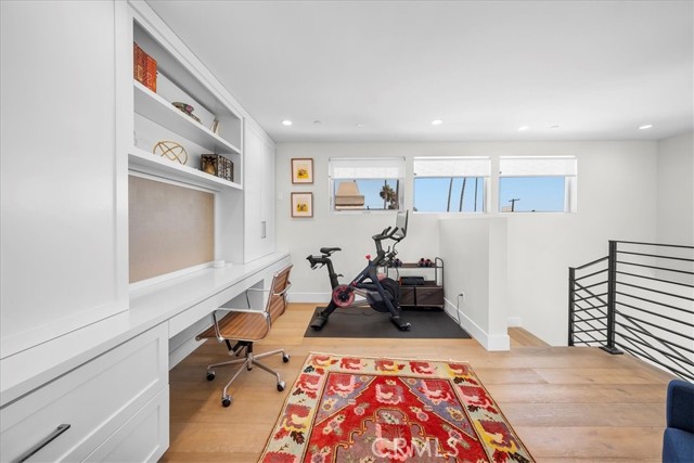 2311 Voorhees Avenue, Redondo Beach, California 90278, 3 Bedrooms Bedrooms, ,3 BathroomsBathrooms,Residential,Sold,Voorhees,SB22053770
