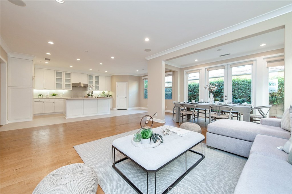 MLS #OC25254186 image #12