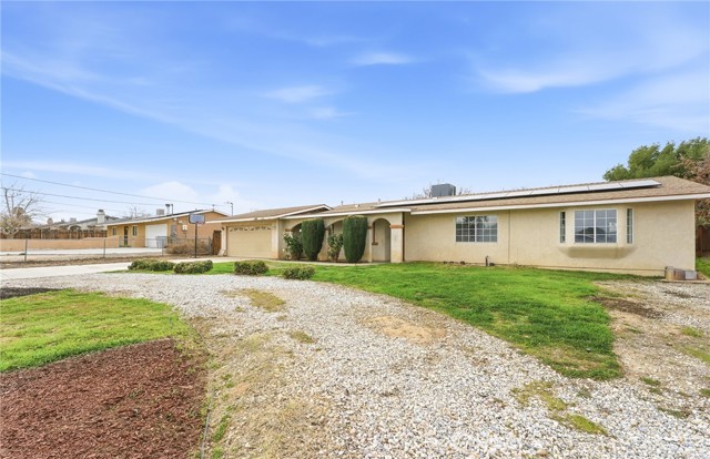 Detail Gallery Image 31 of 41 For 10312 Hawthorne Ave, Hesperia,  CA 92345 - 3 Beds | 3 Baths