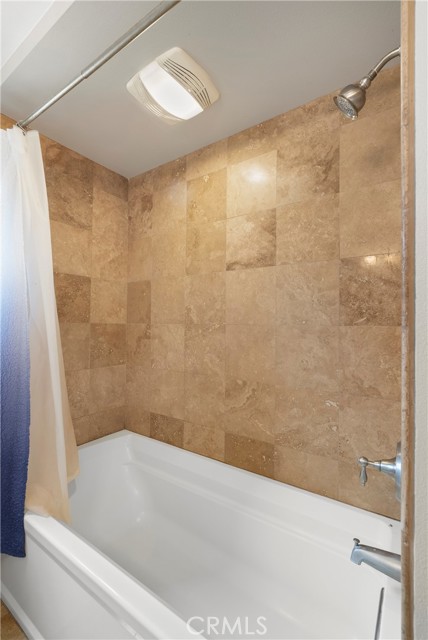 Detail Gallery Image 28 of 34 For 347 E 18th St #C,  Costa Mesa,  CA 92627 - 3 Beds | 2/1 Baths