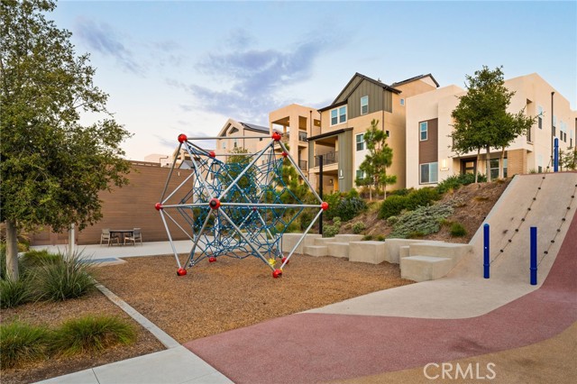 Detail Gallery Image 49 of 65 For 127 Restore, Irvine,  CA 92618 - 4 Beds | 3 Baths