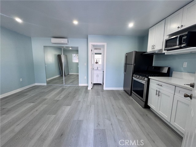 Detail Gallery Image 5 of 12 For 1001 S Eucalyptus Ave, Inglewood,  CA 90301 - 0 Beds | 1 Baths