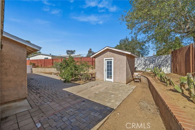 820 Cozy Court, Fallbrook CA: https://media.crmls.org/medias/210dd79e-f23a-43f4-9474-905dfdb23245.jpg