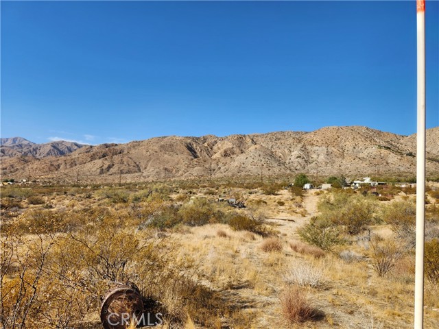 Detail Gallery Image 7 of 19 For 29 Palms Hwy, Morongo Valley,  CA 92256 - – Beds | – Baths