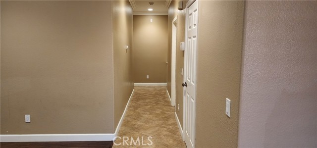 Detail Gallery Image 7 of 19 For 5604 Alexandria Ave, Corona,  CA 92880 - 4 Beds | 2/1 Baths