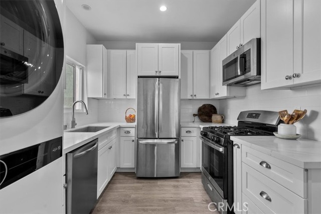 Detail Gallery Image 9 of 20 For 354 E 111th St, Los Angeles,  CA 90061 - 2 Beds | 1 Baths
