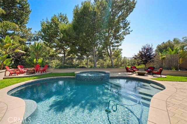 Front Image Thumbnail for CROC26029958