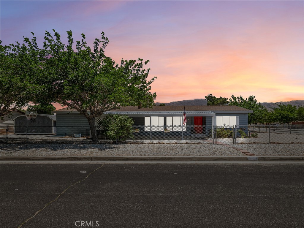 8307 Arrowhead Lake Road