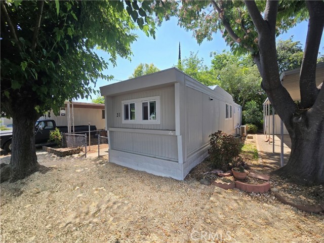 1047 14th Street, Oroville CA: https://media.crmls.org/medias/210eeb89-a08b-4593-90a8-1f3ea0c28ef6.jpg