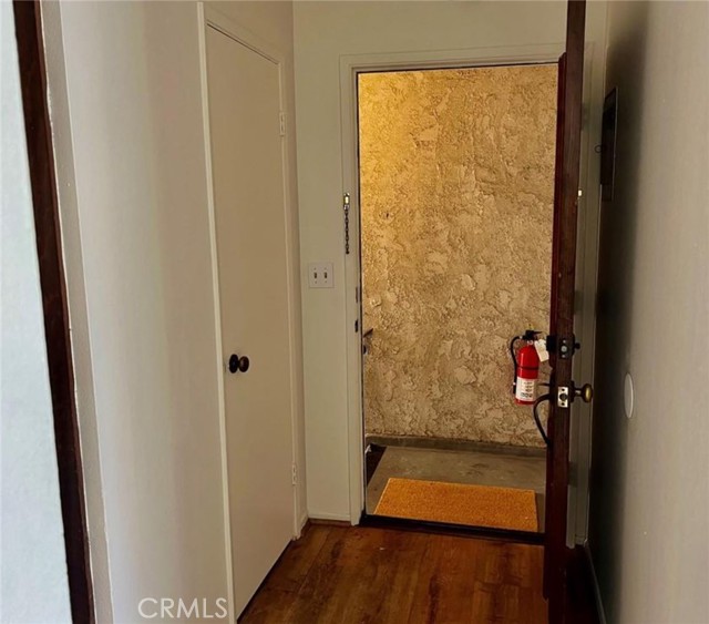 915 N Monterey Street, Alhambra CA: https://media.crmls.org/medias/210f2e65-ddca-4851-91b5-c9f170a3ab43.jpg