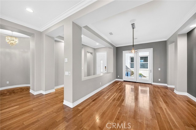 Detail Gallery Image 10 of 54 For 7837 Lady Banks Loop, Corona,  CA 92883 - 5 Beds | 3/1 Baths