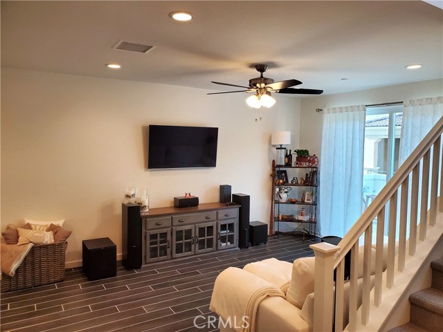 609 Shadowbrook, Lake Forest, CA 92610 photo 5