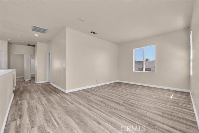 Detail Gallery Image 16 of 32 For 13127 Yellowwood, Moreno Valley,  CA 92553 - 5 Beds | 3 Baths