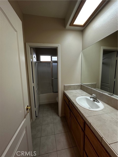 Detail Gallery Image 16 of 21 For 14075 Driftwood, Victorville,  CA 92395 - 4 Beds | 3 Baths