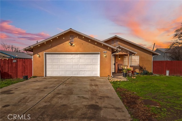 Detail Gallery Image 1 of 36 For 8647 11th St, San Joaquin,  CA 93660 - 3 Beds | 2 Baths