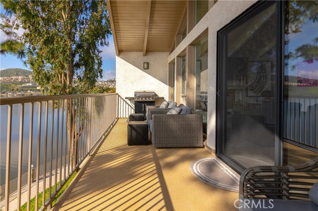 Detail Gallery Image 24 of 36 For 22168 Treasure Island Dr #18,  Canyon Lake,  CA 92587 - 2 Beds | 2 Baths