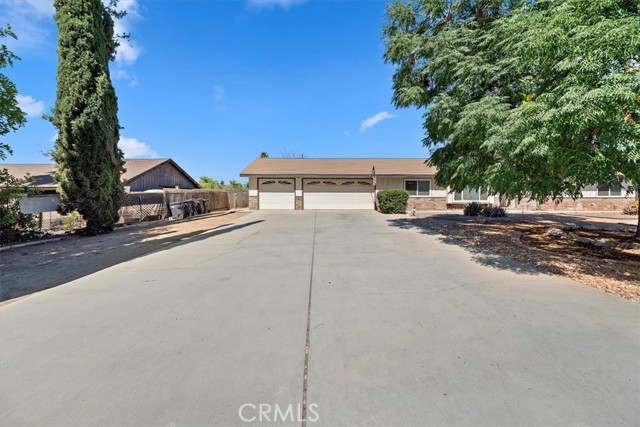 11835 Hubbard Street, Moreno Valley CA: https://media.crmls.org/medias/211085be-312b-48ef-9af8-3ff133fdcdac.jpg