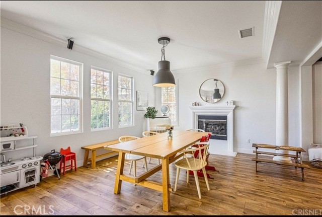 Detail Gallery Image 13 of 27 For 26852 Cottonwood Ct, Valencia,  CA 91381 - 4 Beds | 3 Baths