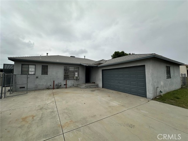 Detail Gallery Image 1 of 13 For 17377 Fairview Rd, Fontana,  CA 92336 - 3 Beds | 1/1 Baths
