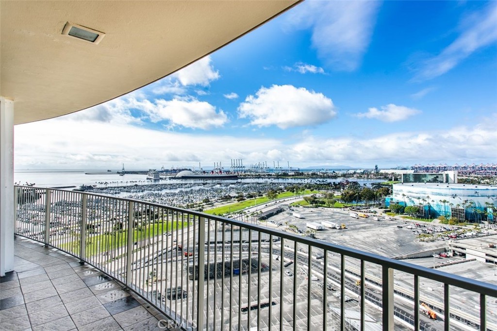 700 E Ocean Boulevard #2308