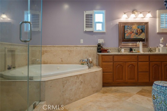 Detail Gallery Image 26 of 43 For 3815 Welland Ave, Los Angeles,  CA 90008 - 3 Beds | 3 Baths