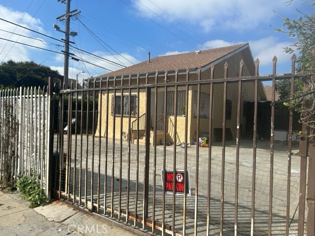 Unit Facing Compton