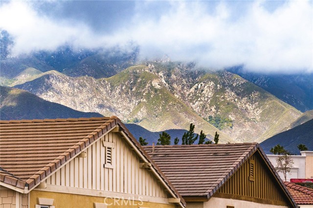 866 Christain Court, Upland CA: https://media.crmls.org/medias/21123ba2-6130-4663-8868-44f530084158.jpg