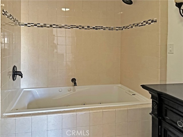 Detail Gallery Image 11 of 17 For 359 E 14th St, Upland,  CA 91786 - 3 Beds | 2 Baths