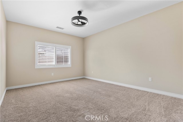 39581 Mountain View Road, Yermo CA: https://media.crmls.org/medias/2112d261-5a26-4cc8-8429-7086b6c594ba.jpg