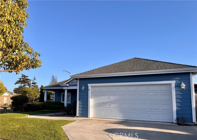 Detail Gallery Image 2 of 17 For 1401 Cedar St, Arroyo Grande,  CA 93420 - 3 Beds | 2 Baths