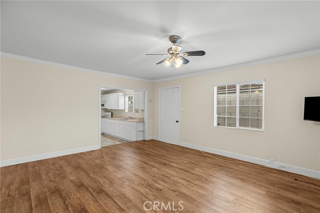 Detail Gallery Image 30 of 43 For 18621 Bryant St, Northridge,  CA 91324 - 4 Beds | 2 Baths