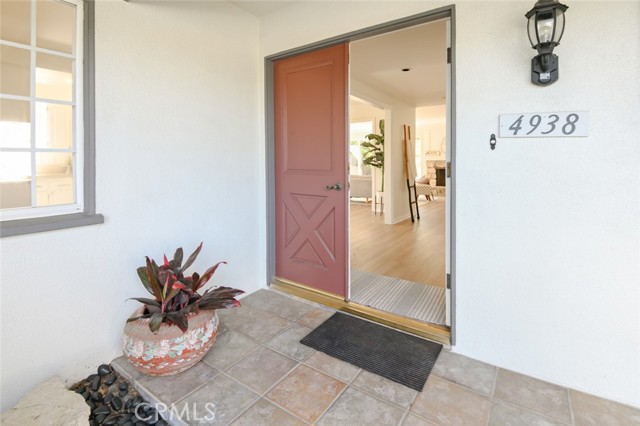 Detail Gallery Image 3 of 36 For 4938 Blackhorse Rd, Rancho Palos Verdes,  CA 90275 - 4 Beds | 2 Baths